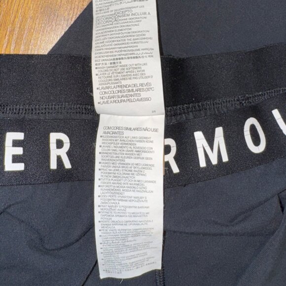 Black Jogger Leggings with Pockets, Under Armour Small - Picture 8 of 10